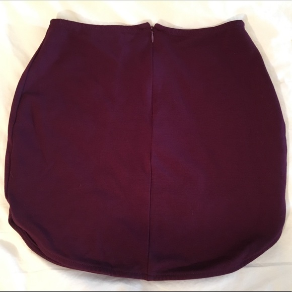 Purple Short Skirt - Picture 2 of 4